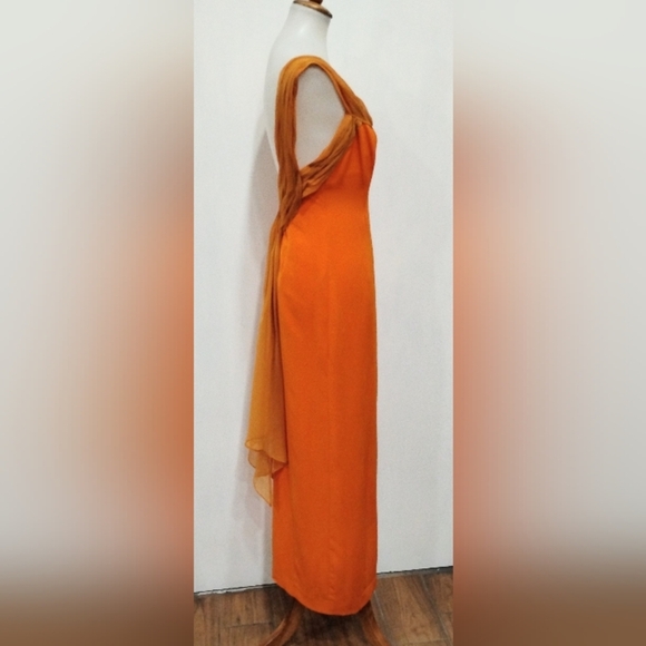 VINTAGE TANGERINE AND PUMPKIN SILK EVENING GOWN - Picture 2 of 15